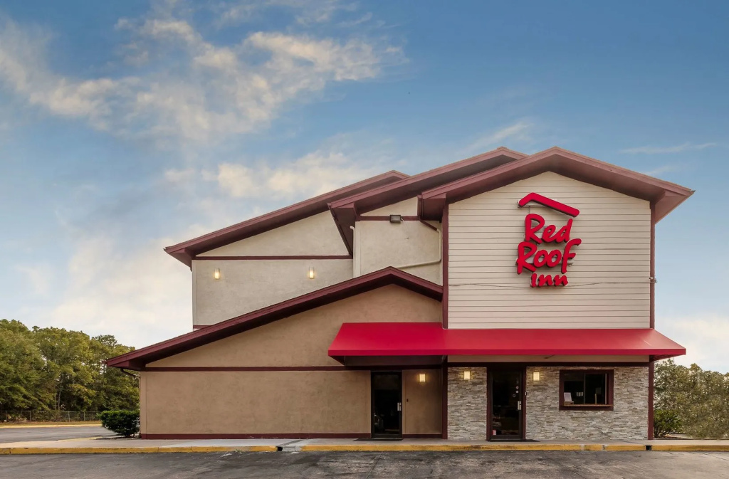 photo 1 of Red Roof Inn Jacksonville - Cruise Port