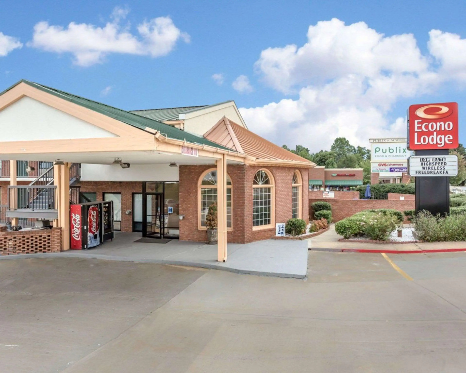 photo 1 of Econo Lodge Acworth East