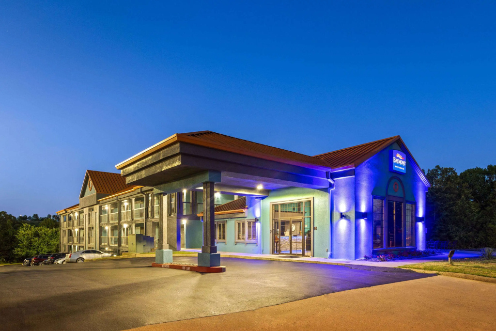 photo 1 of Baymont by Wyndham Branson Thousand Hills