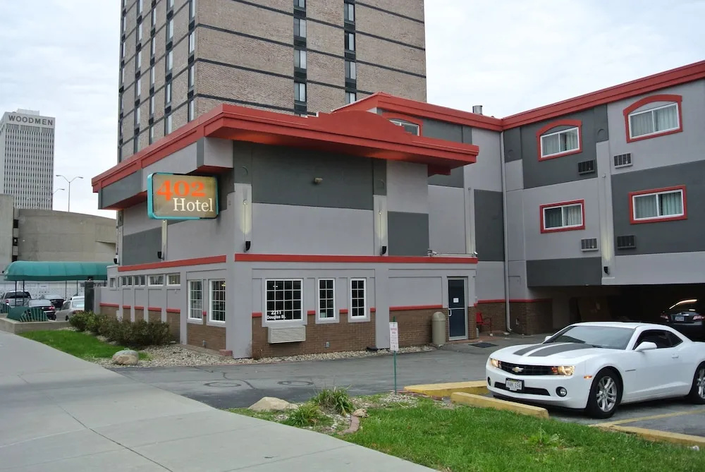 photo 1 of Econo Lodge Downtown