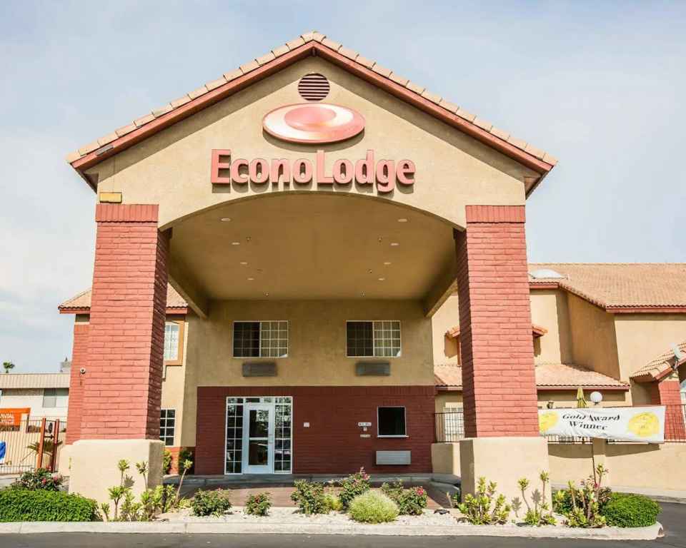 photo 1 of SureStay Hotel by Best Western Fontana