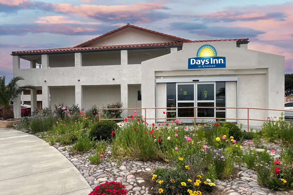 photo 1 of Days Inn by Wyndham Ridgecrest near China Lake Naval Station