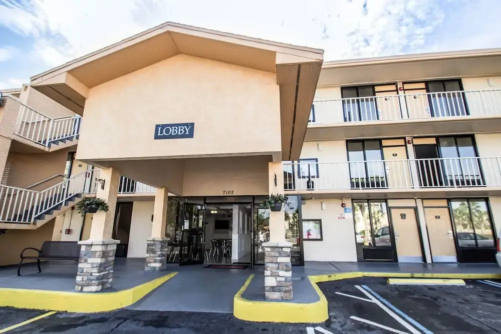 photo 1 of Econo Lodge International Drive at Universal
