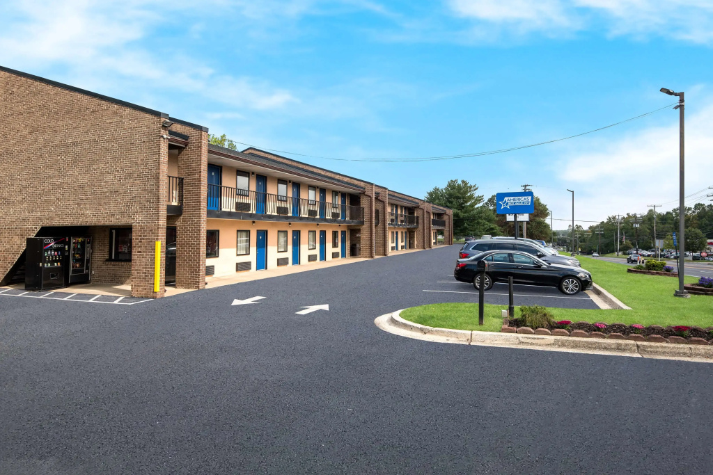 photo 1 of Americas Best Value Inn Laurel
