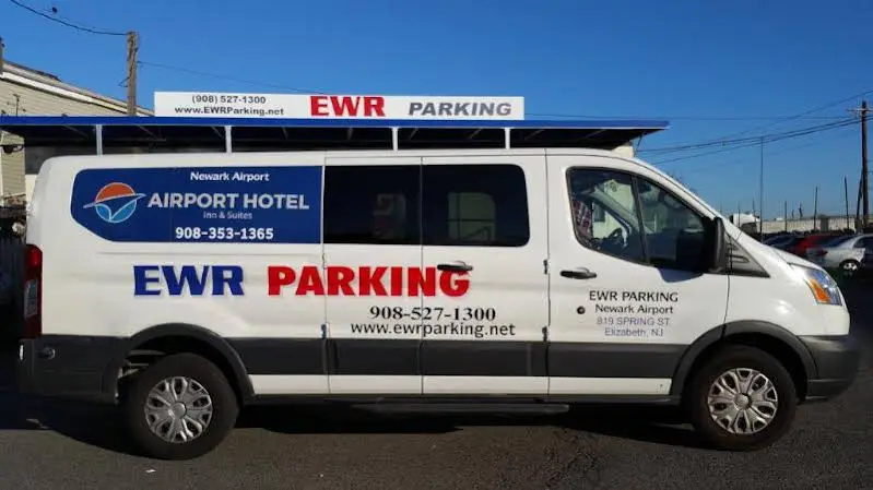 photo 1 of Econo Lodge Newark International Airport
