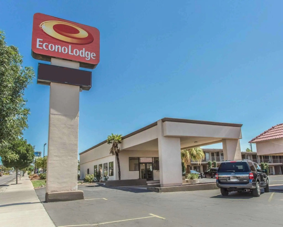 photo 1 of Econo Lodge St George North - Near Pioneer Park