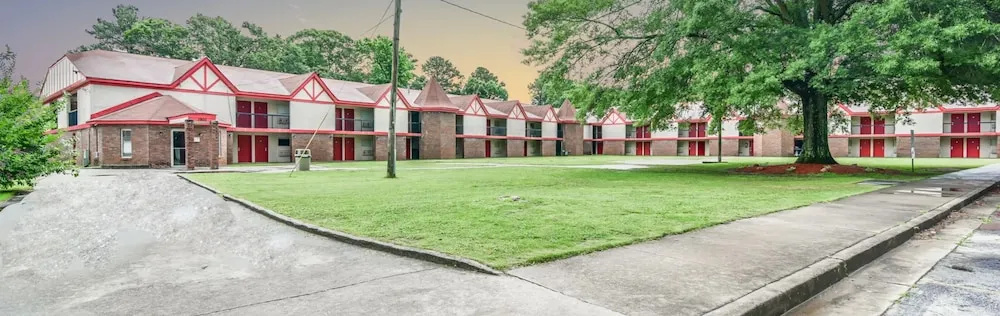 photo 1 of Budgetel Glenwood