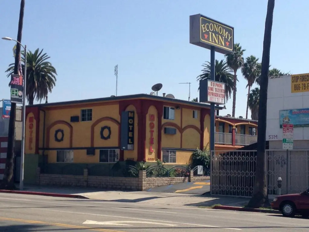 photo 1 of Economy Inn Hollywood