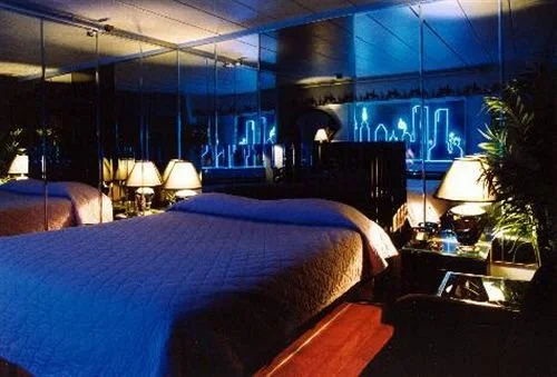 photo 1 of Edgewood Motel