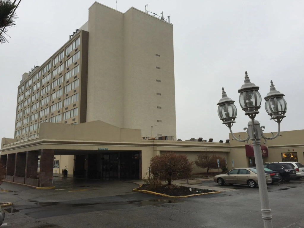 photo 1 of E Hotel Banquet and Conference Center - Edison