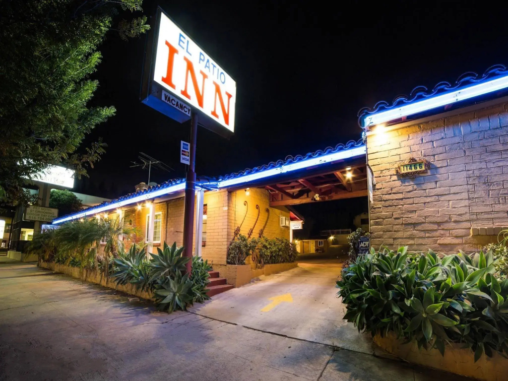 photo 1 of El Patio Inn - Near Universal Studios Hollywood