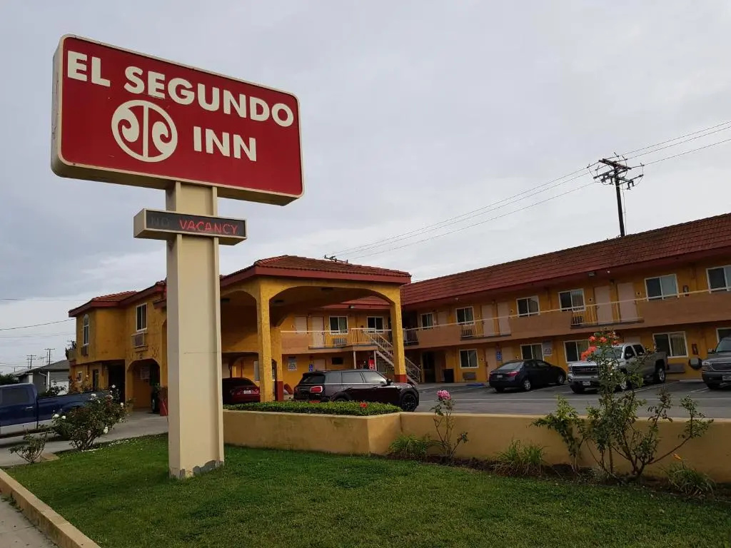 photo 1 of El Segundo Inn