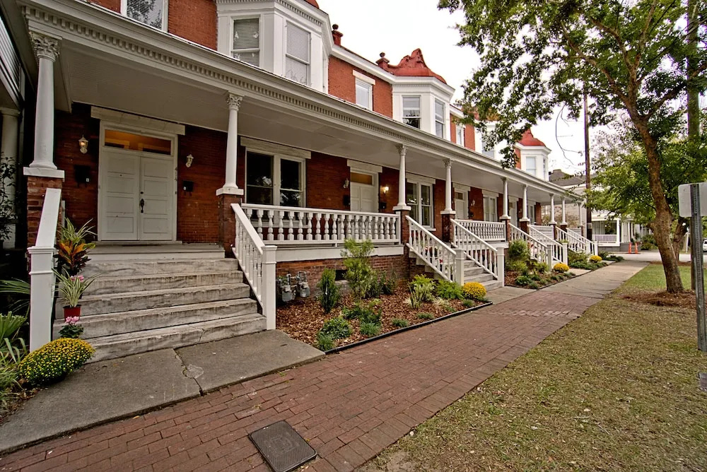 photo 1 of Elegant Brick 2 BR in downtown Savannah