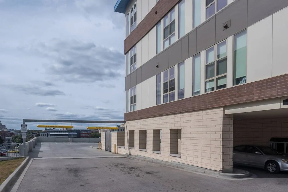 photo 1 of Elegant Open One Bedroom with Parking