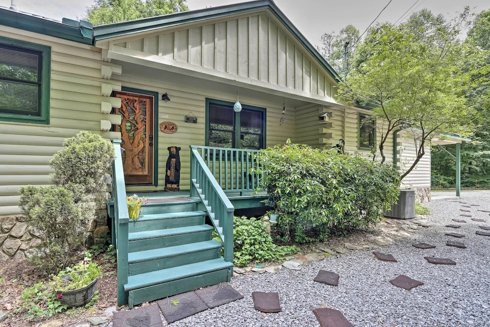 photo 1 of Ellijay Cabin With Porch & Private Hot Tub!