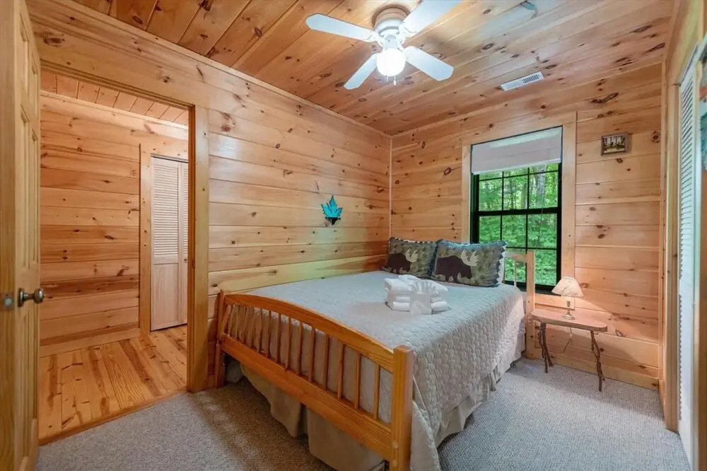 photo 1 of Elliotts Hideaway Adorable Cabin Fire pit hot tub Deck pet Friendly Wifi