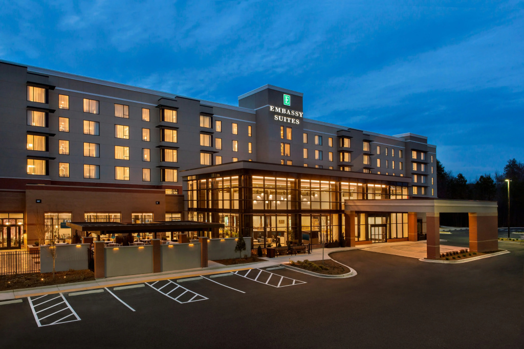 photo 1 of Embassy Suites by Hilton Atlanta NE Gwinnett Sugarloaf
