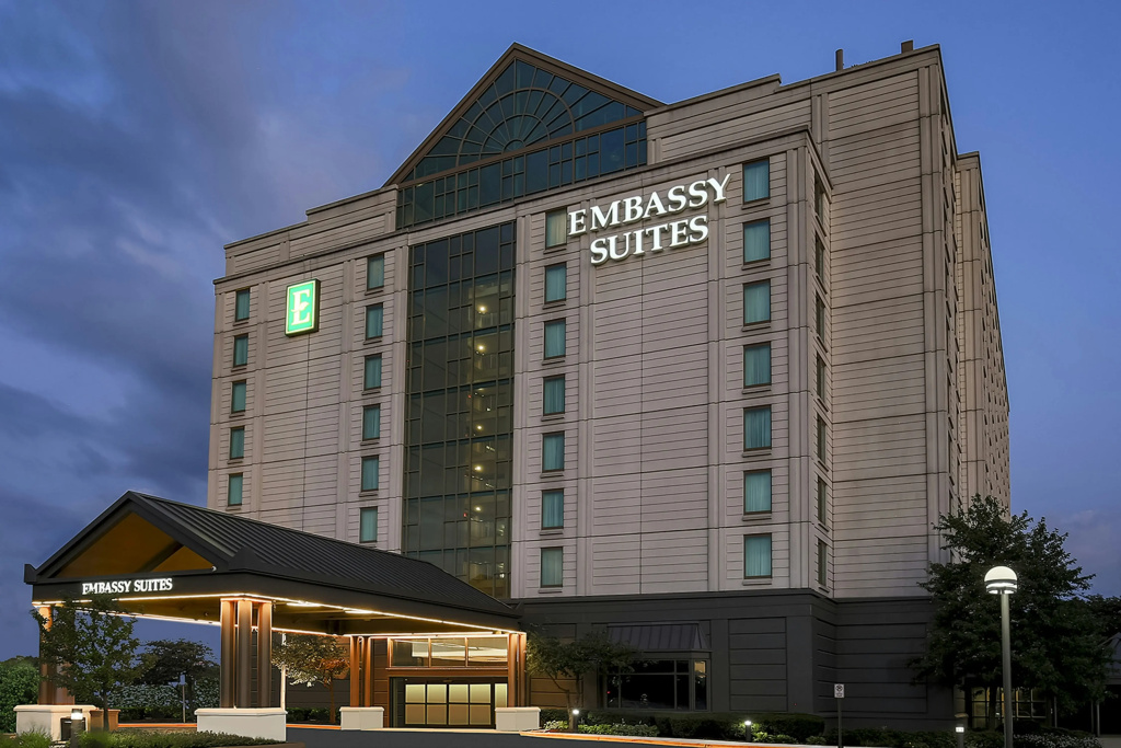 photo 1 of Embassy Suites by Hilton Chicago Lombard Oak Brook