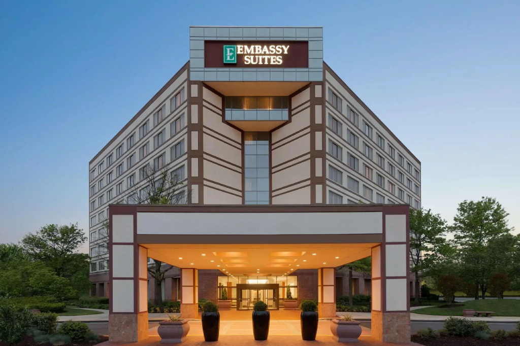 photo 1 of Embassy Suites by Hilton Baltimore at BWI Airport