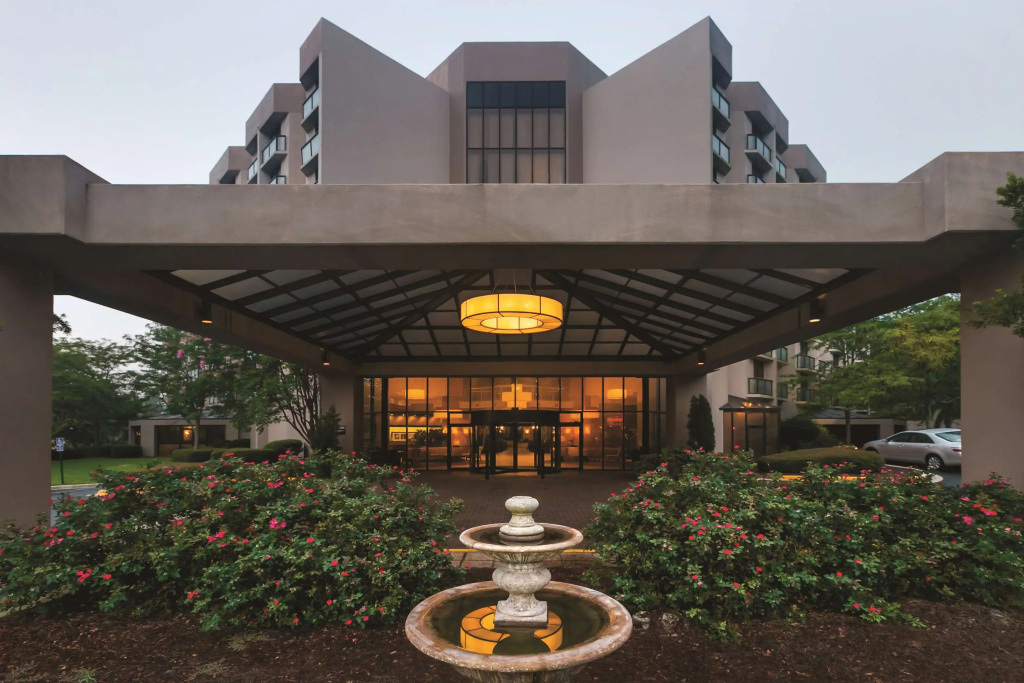 photo 1 of Embassy Suites Hotel Birmingham