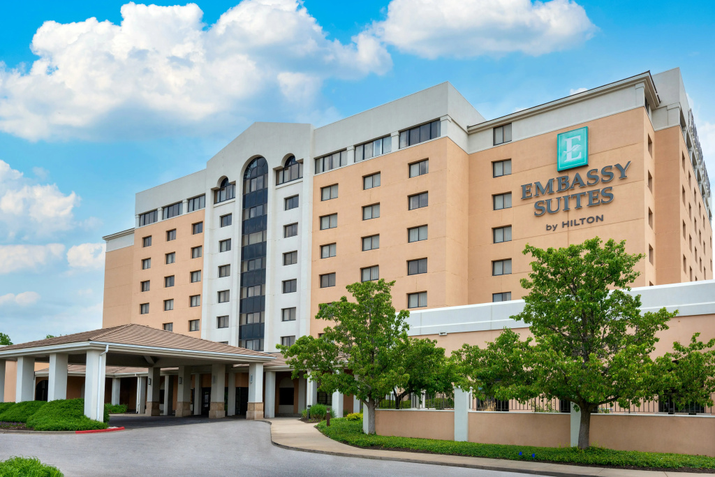 photo 1 of Embassy Suites by Hilton Kansas City International Airport