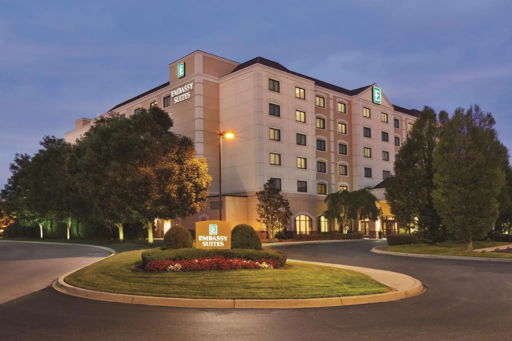 photo 1 of Embassy Suites Louisville East