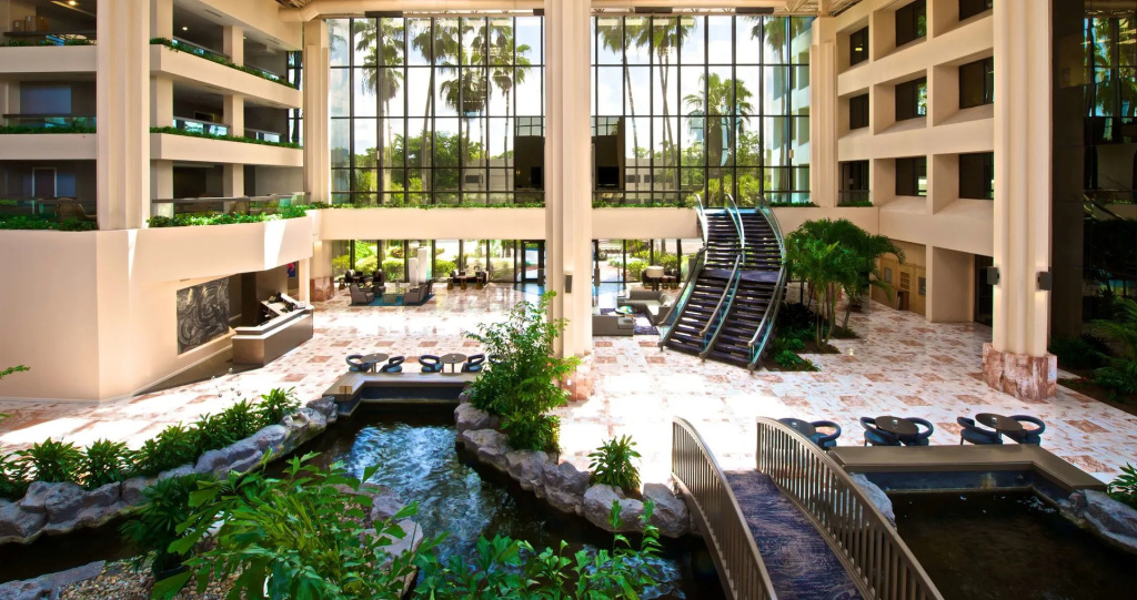 photo 1 of Embassy Suites Palm Beach Gardens PGA Blvd