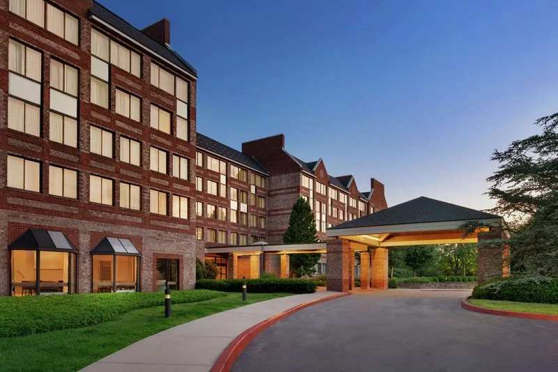 photo 1 of Embassy Suites Philadelphia - Valley Forge Hotel