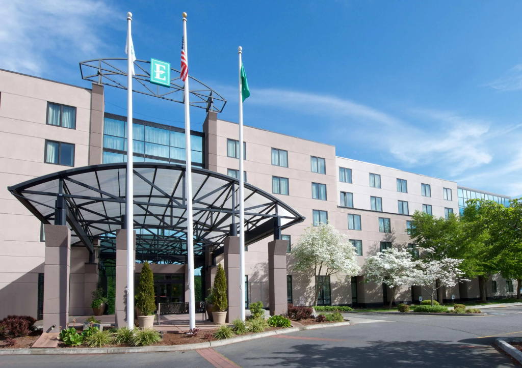 photo 1 of Embassy Suites by Hilton Seattle North Lynnwood