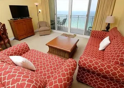 photo 1 of Emerald Beach 2032