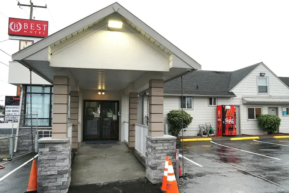 photo 1 of Best Motel