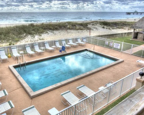 photo 1 of Emerald Seas Ocean Front Motel