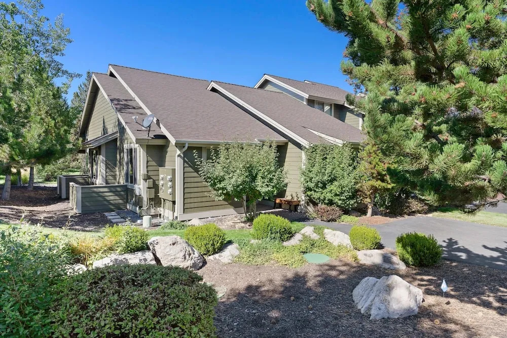 photo 1 of Enchantment At Eagle Crest 2 Bedroom Townhouse by Redawning