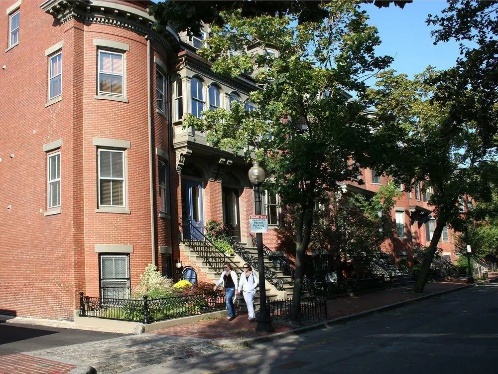 photo 1 of Encore Bed & Breakfast