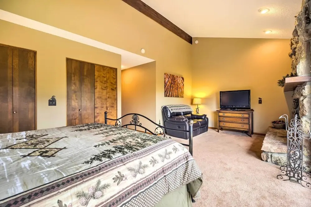 photo 1 of Estes Condo: 3 Mi to Rocky Mountain National Park