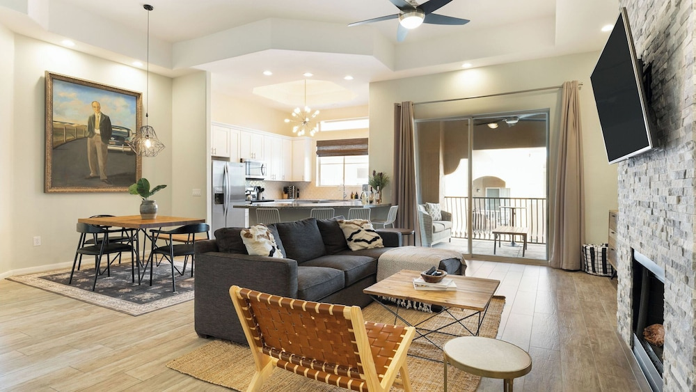 photo 1 of Eucalyptus by Avantstay Stunning Scottsdale Home w/ Communal Pool & Hot Tub