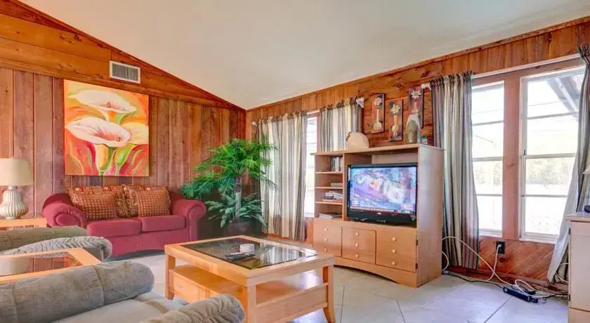 photo 1 of Euclid Home