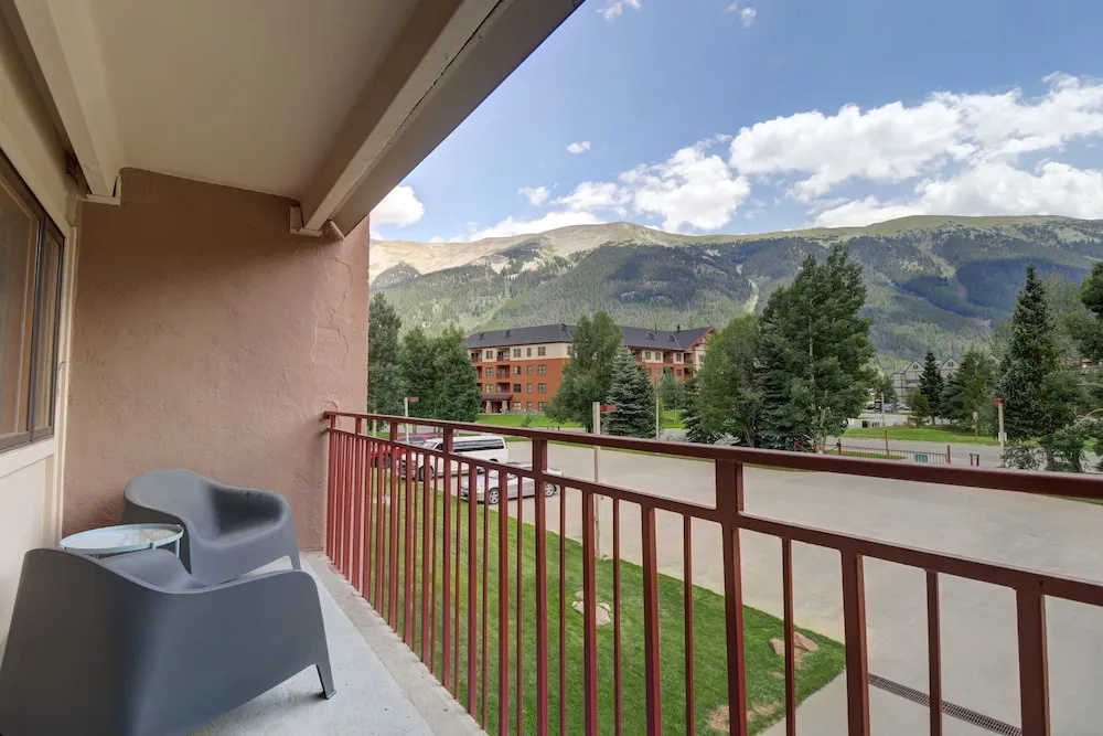 photo 1 of Excellent Views From This Mountain Side Condo - PG107 by Redawning