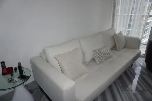 photo 1 of Icon By Design Suites Miami