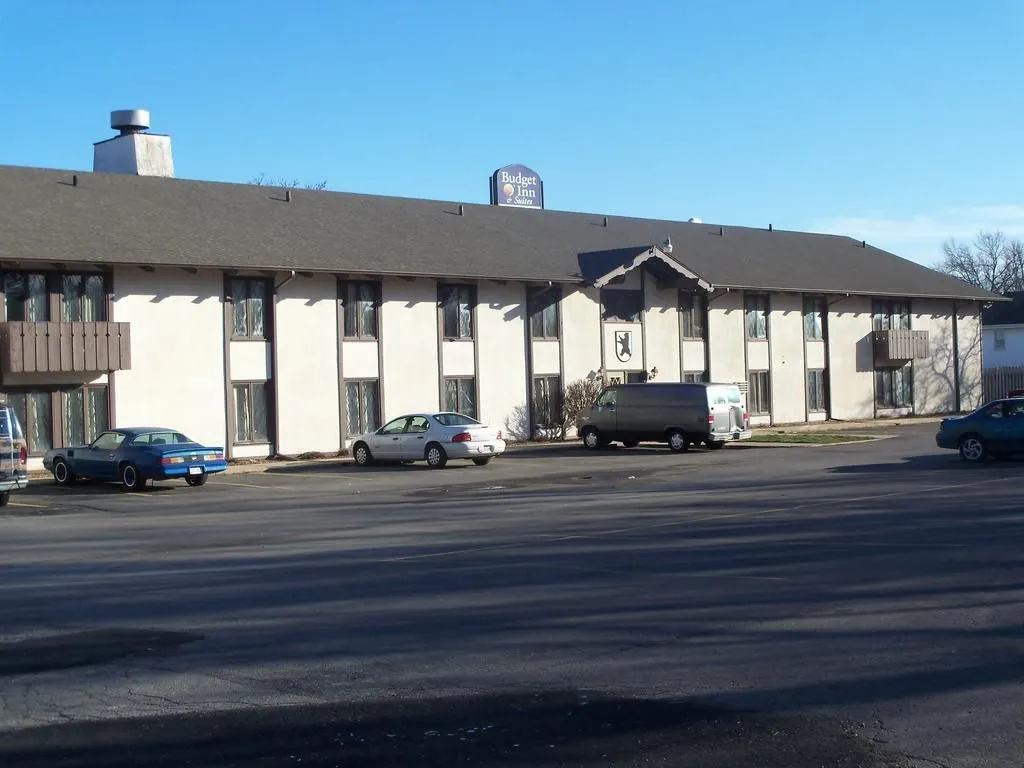 photo 1 of Budget Inn & Suites