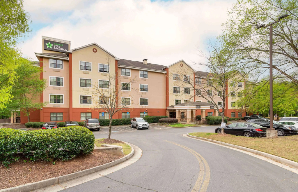 photo 1 of Extended Stay America Suites Atlanta Perimeter Crestline