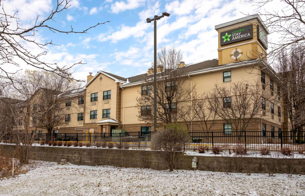 photo 1 of Extended Stay America Suites Chicago Schaumburg I90