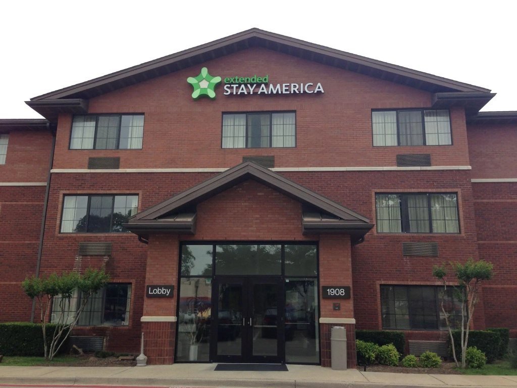 photo 1 of Hawthorn Extended Stay by Wyndham Bedford / Dallas