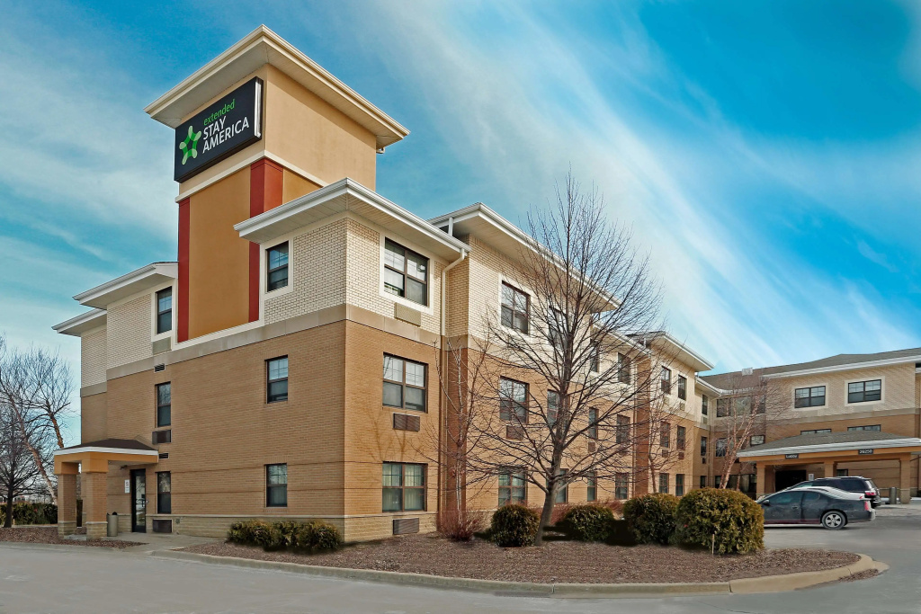 photo 1 of Extended Stay America Suites - Detroit - Southfield - I-696