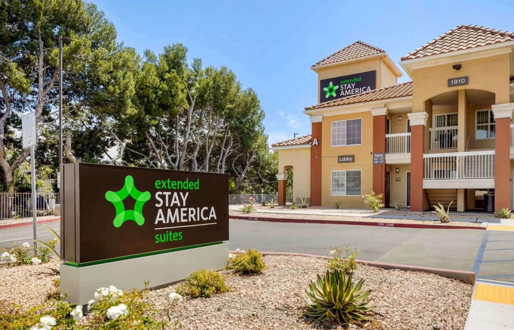 photo 1 of Extended Stay America Suites Los Angeles LAX El Segundo
