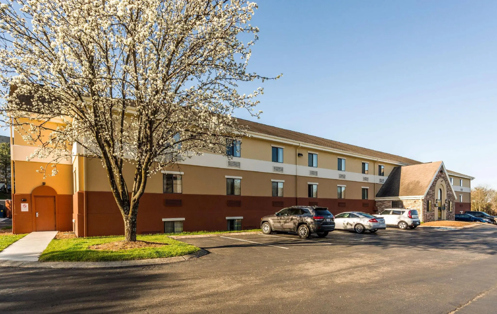 photo 1 of Suburban Studios Brentwood – Nashville