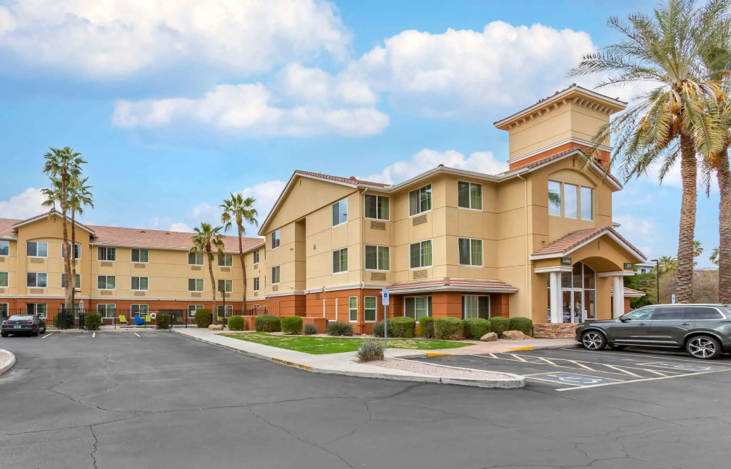 photo 1 of Extended Stay America Suites Phoenix Midtown