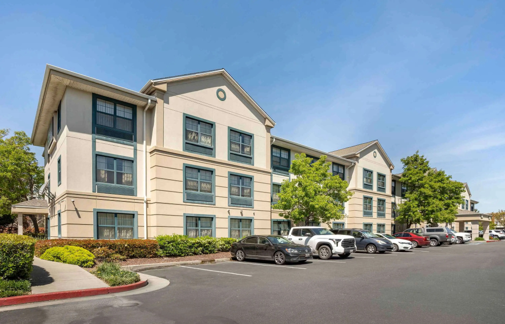 photo 1 of Extended Stay America Suites Richmond Hilltop Mall
