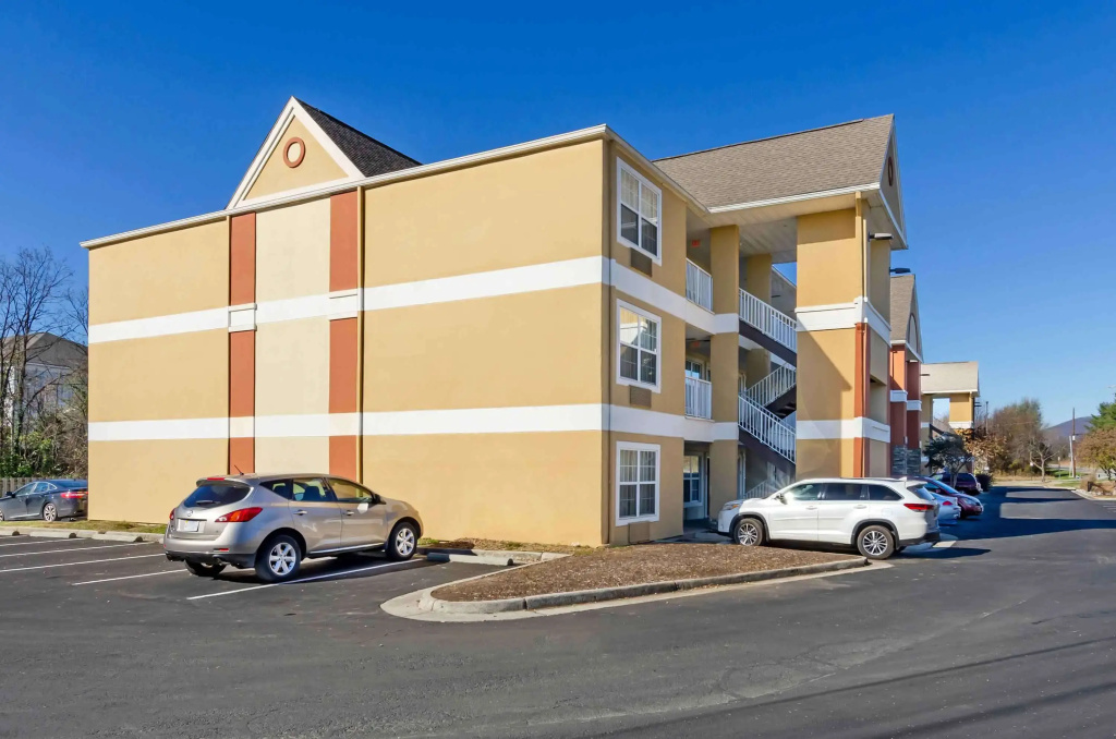 photo 1 of Extended Stay America Select Suites Roanoke Airport