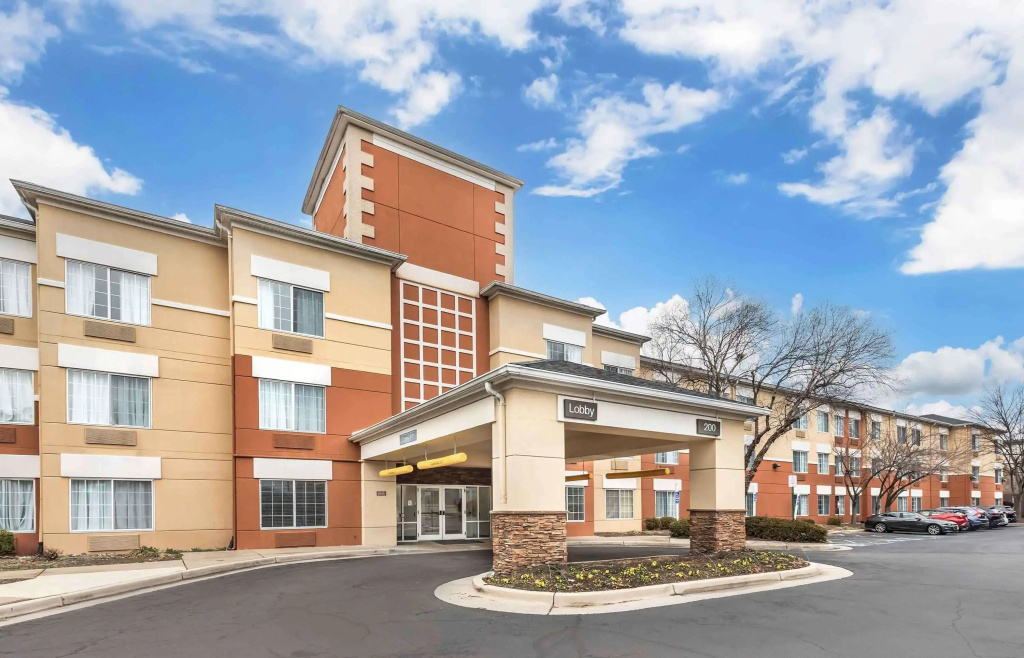photo 1 of Extended Stay America Suites DC Alexandria Eisenhower Ave